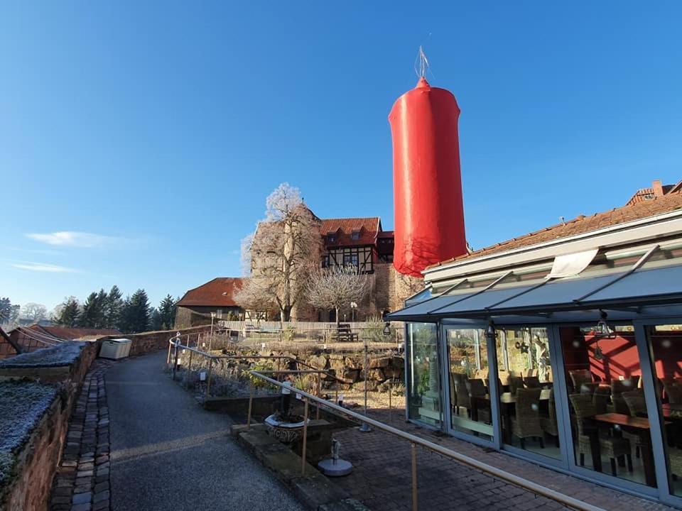Hotel & Cafe Schachtenburg 슐리츠 외부 사진