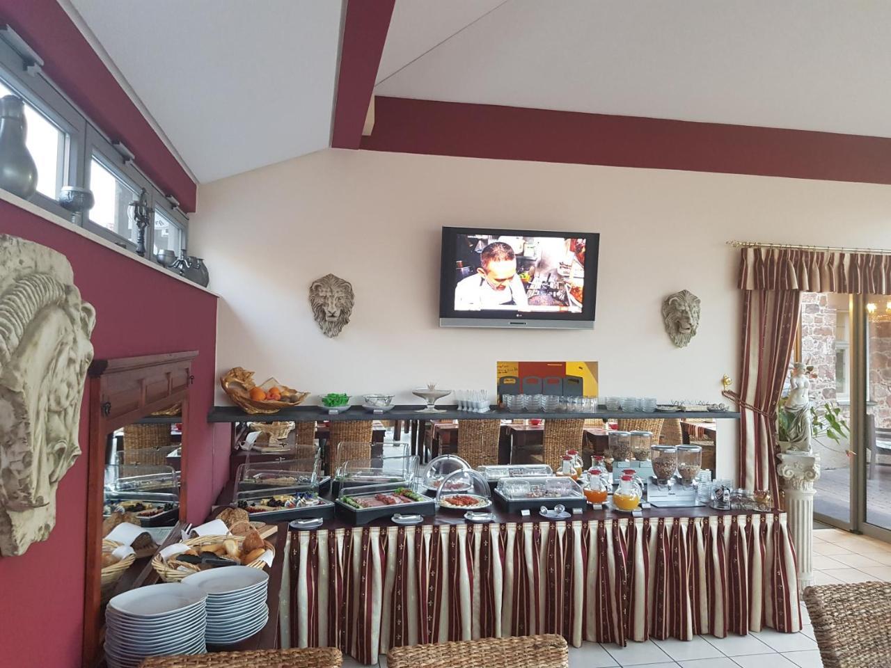 Hotel & Cafe Schachtenburg 슐리츠 외부 사진